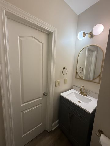 1030 Tower Hill Ln, Hendersonville, TN 37075