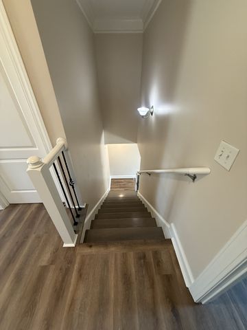 1030 Tower Hill Ln, Hendersonville, TN 37075