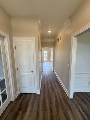 1030 Tower Hill Ln, Hendersonville, TN 37075