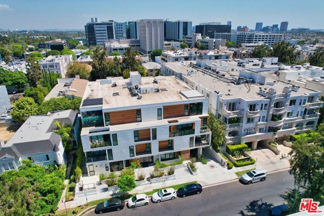 132 N Swall Drive 301, Los Angeles, CA 90048