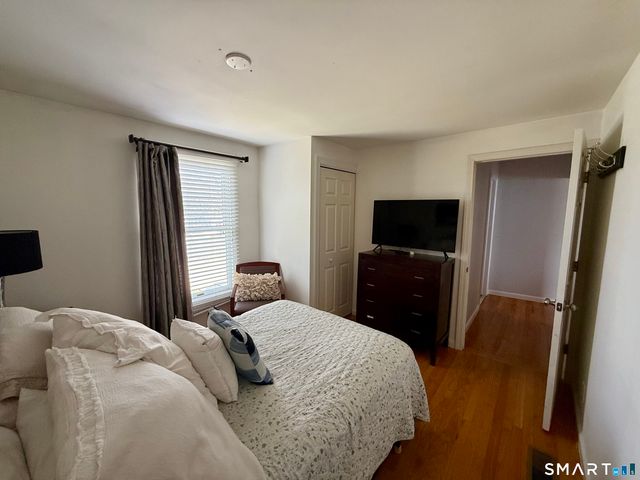 65 Terrace Avenue, Stamford, CT 06905