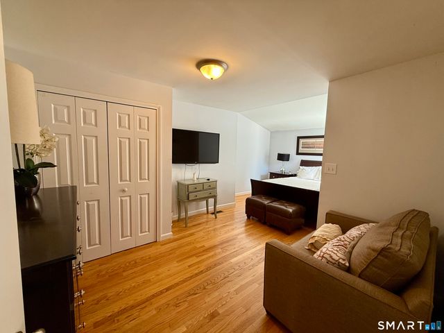 65 Terrace Avenue, Stamford, CT 06905