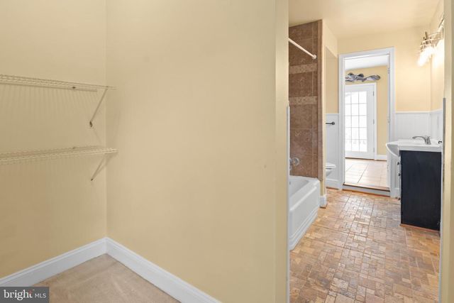5033 EMO ST, Capitol Heights, MD 20743