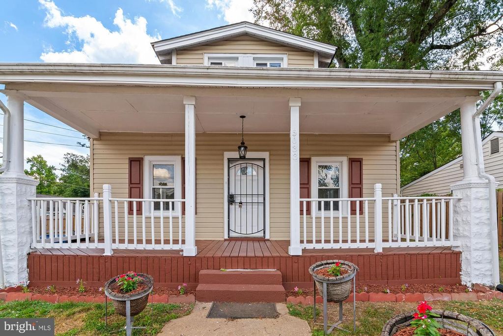 5033 EMO ST, Capitol Heights, MD 20743