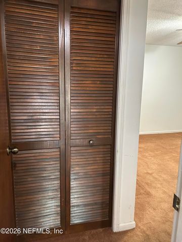 8300 PLAZA GATE Lane S 1173, Jacksonville, FL 32217
