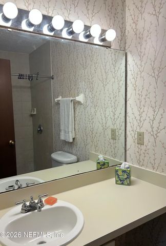 8300 PLAZA GATE Lane S 1173, Jacksonville, FL 32217