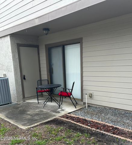 8300 PLAZA GATE Lane S 1173, Jacksonville, FL 32217