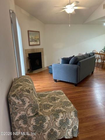 8300 PLAZA GATE Lane S 1173, Jacksonville, FL 32217
