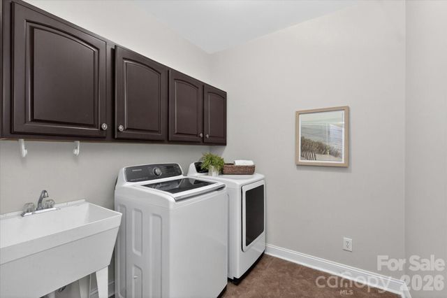 8528 Headford Road, Charlotte, NC 28277