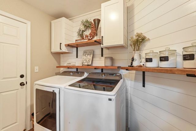 1026 Starbrook Dr, Galt, CA 95632