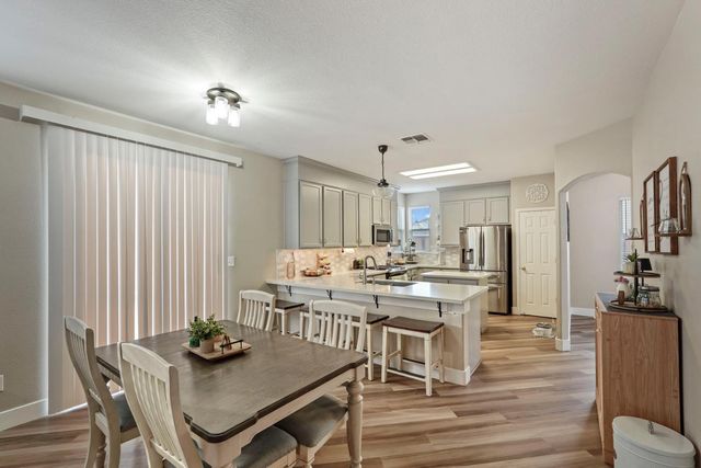 1026 Starbrook Dr, Galt, CA 95632