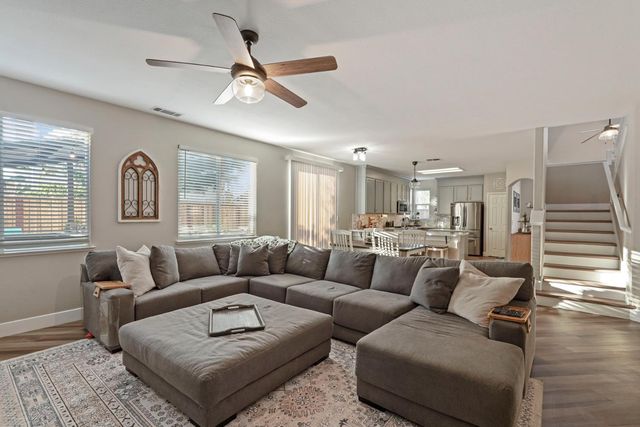 1026 Starbrook Dr, Galt, CA 95632