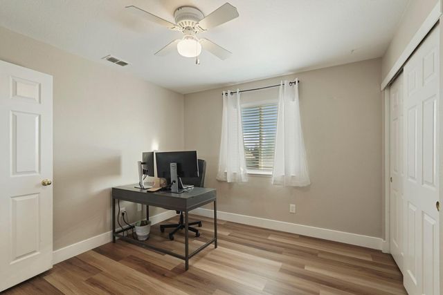 1026 Starbrook Dr, Galt, CA 95632