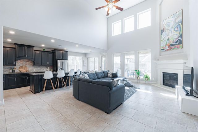 28207 Sandy Meadow Court, Fulshear, TX 77441