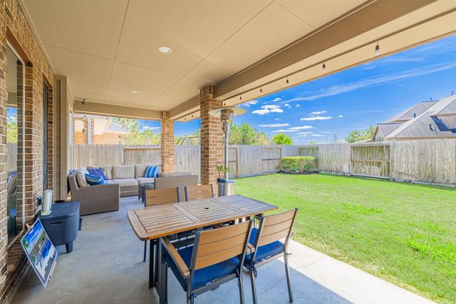 28207 Sandy Meadow Court, Fulshear, TX 77441