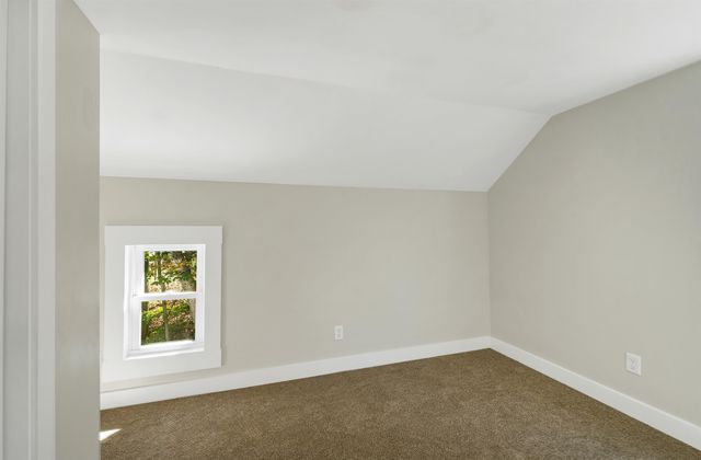 88 S Main Street, Laconia, NH 03246