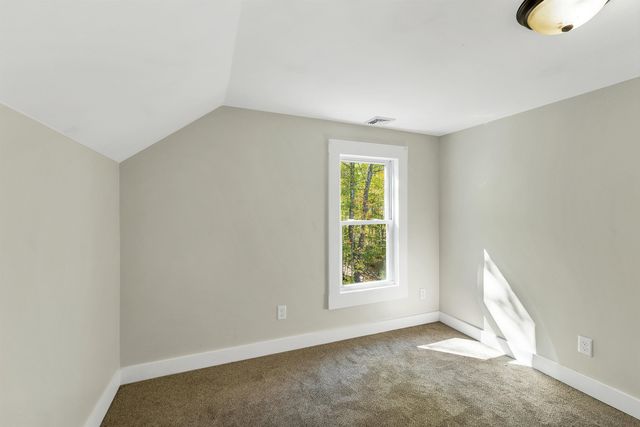88 S Main Street, Laconia, NH 03246