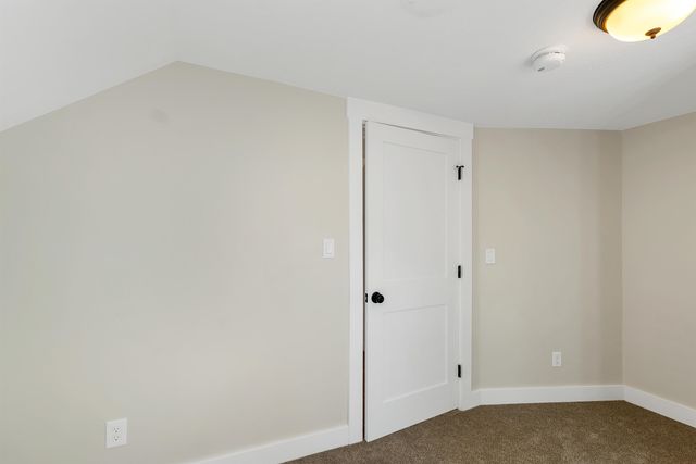 88 S Main Street, Laconia, NH 03246