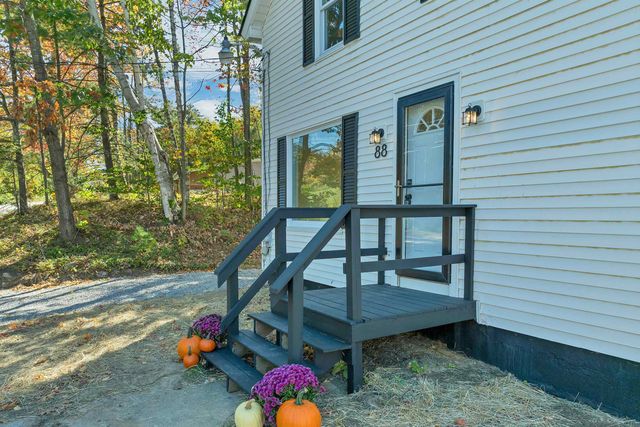 88 S Main Street, Laconia, NH 03246