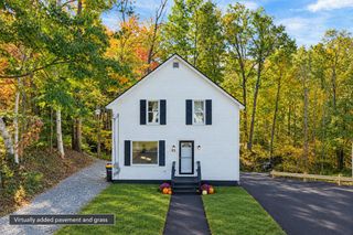 88 S Main Street, Laconia, NH 03246