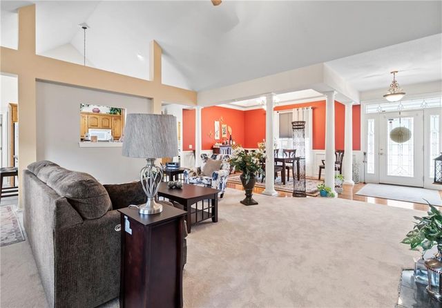 6 Luncarty Lane, Bella Vista, AR 72715
