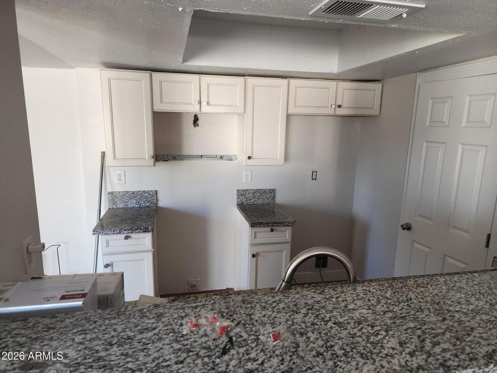 4419 E WOOD Street, Phoenix, AZ 85040 — photo 2