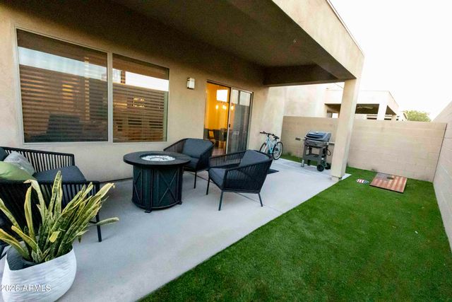 3113 E DANBURY Road 22, Phoenix, AZ 85032