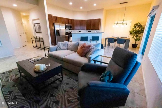 3113 E DANBURY Road 22, Phoenix, AZ 85032