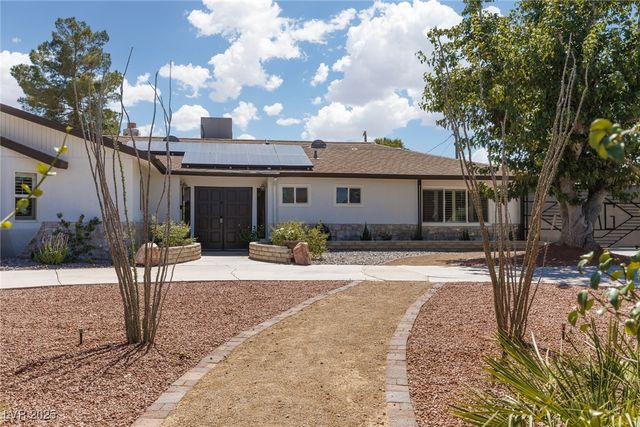 4945 Stacey Avenue, Las Vegas, NV 89108