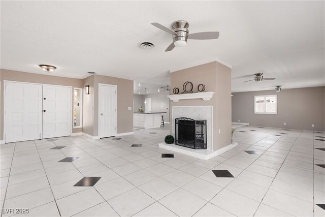 4945 Stacey Avenue, Las Vegas, NV 89108