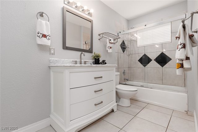 4945 Stacey Avenue, Las Vegas, NV 89108