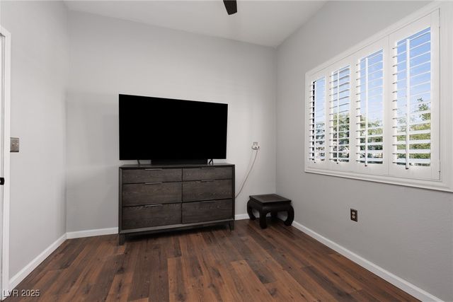 4945 Stacey Avenue, Las Vegas, NV 89108