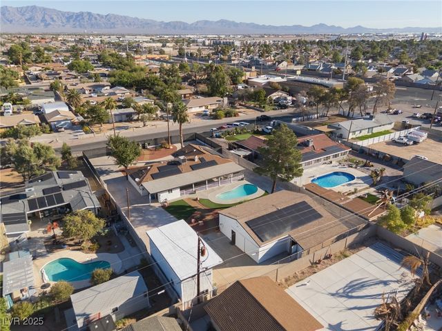 4945 Stacey Avenue, Las Vegas, NV 89108