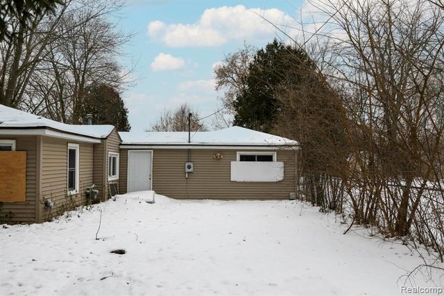 4425 Randolph Street, Saginaw, MI 48601