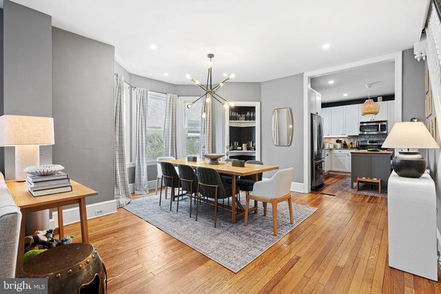 225 E GRAVERS LN, Philadelphia, PA 19118