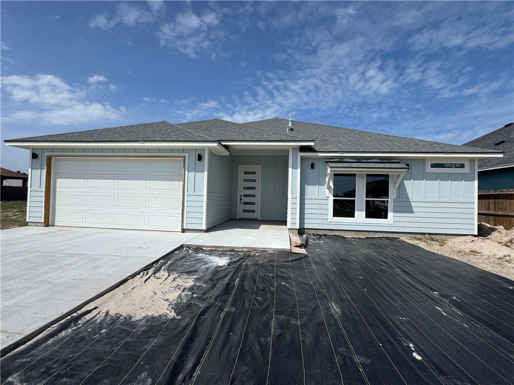 14230 Allamanda, Corpus Christi, TX 78418