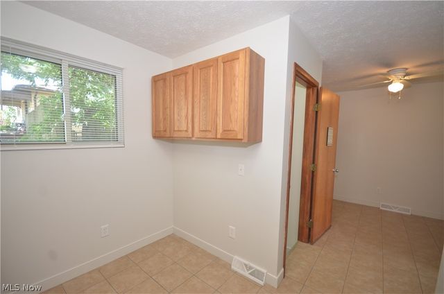 625 Hillman Road, Akron, OH 44312