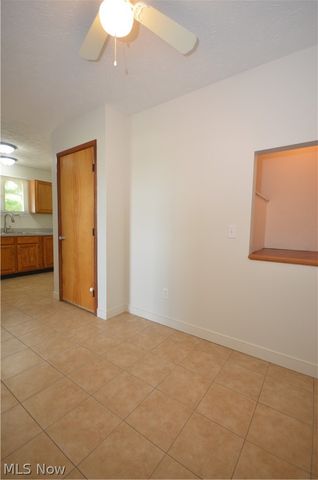 625 Hillman Road, Akron, OH 44312