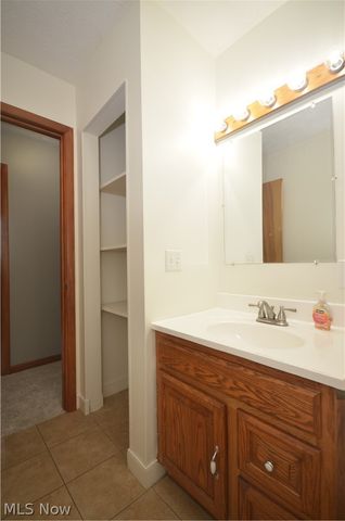625 Hillman Road, Akron, OH 44312