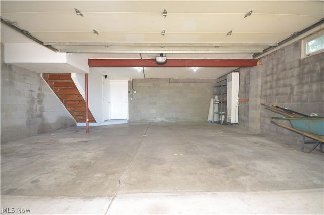 625 Hillman Road, Akron, OH 44312