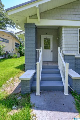 703 11TH AVENUE, Midfield, AL 35228