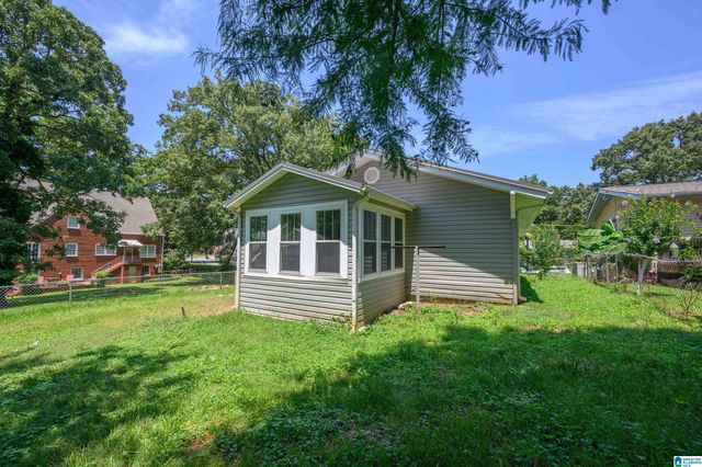 703 11TH AVENUE, Midfield, AL 35228