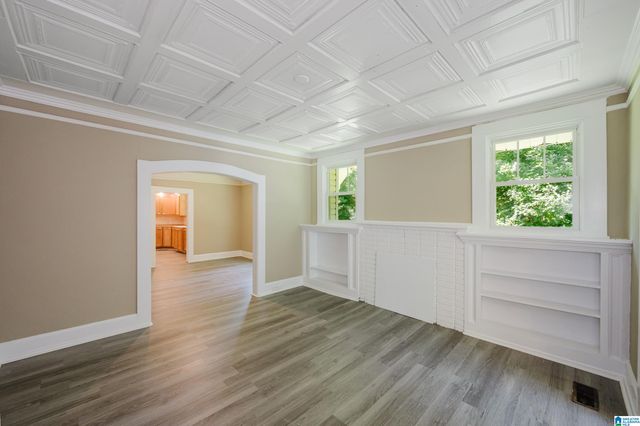 703 11TH AVENUE, Midfield, AL 35228