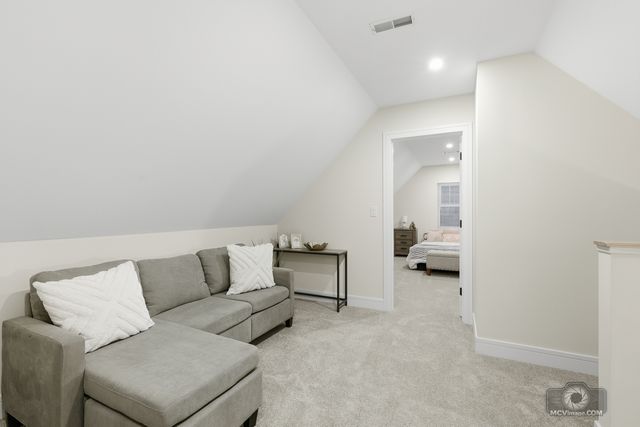 7950 S Wood Street, Chicago, IL 60620