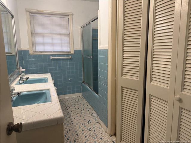 511 Sherman Drive, Fayetteville, NC 28301