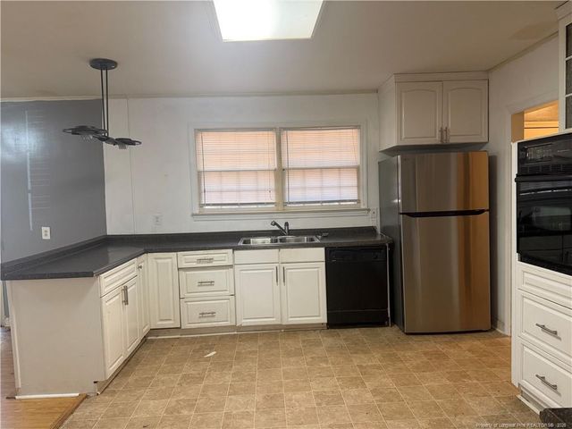 511 Sherman Drive, Fayetteville, NC 28301