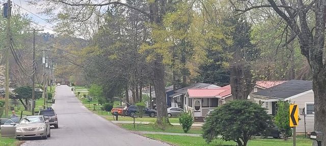 409 E 52nd Street, Chattanooga, TN 37410