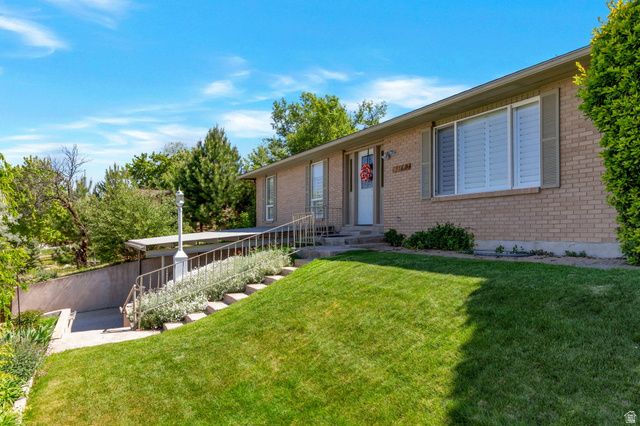 5188 S 300 EAST ST, Washington Terrace, UT 84405