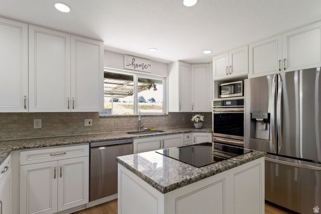 5188 S 300 EAST ST, Washington Terrace, UT 84405
