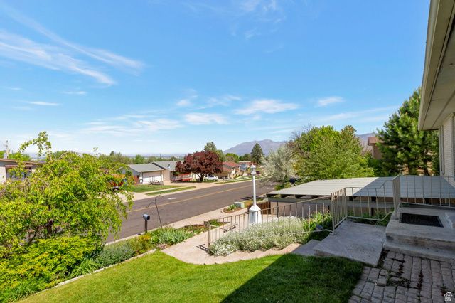 5188 S 300 EAST ST, Washington Terrace, UT 84405
